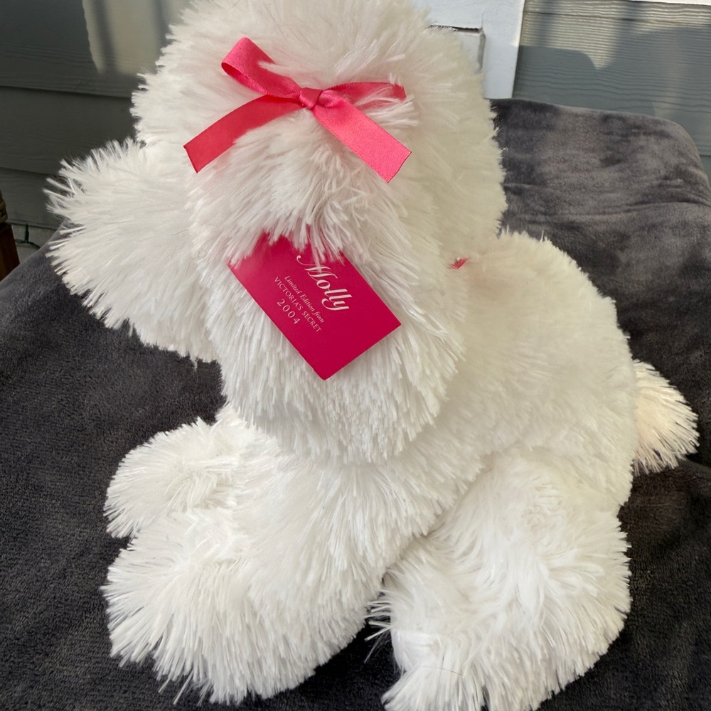 Victoria's Secret Molly Plush Dog in White with Pink Tag & Bow - Limited Edition - Picture 5 of 10
